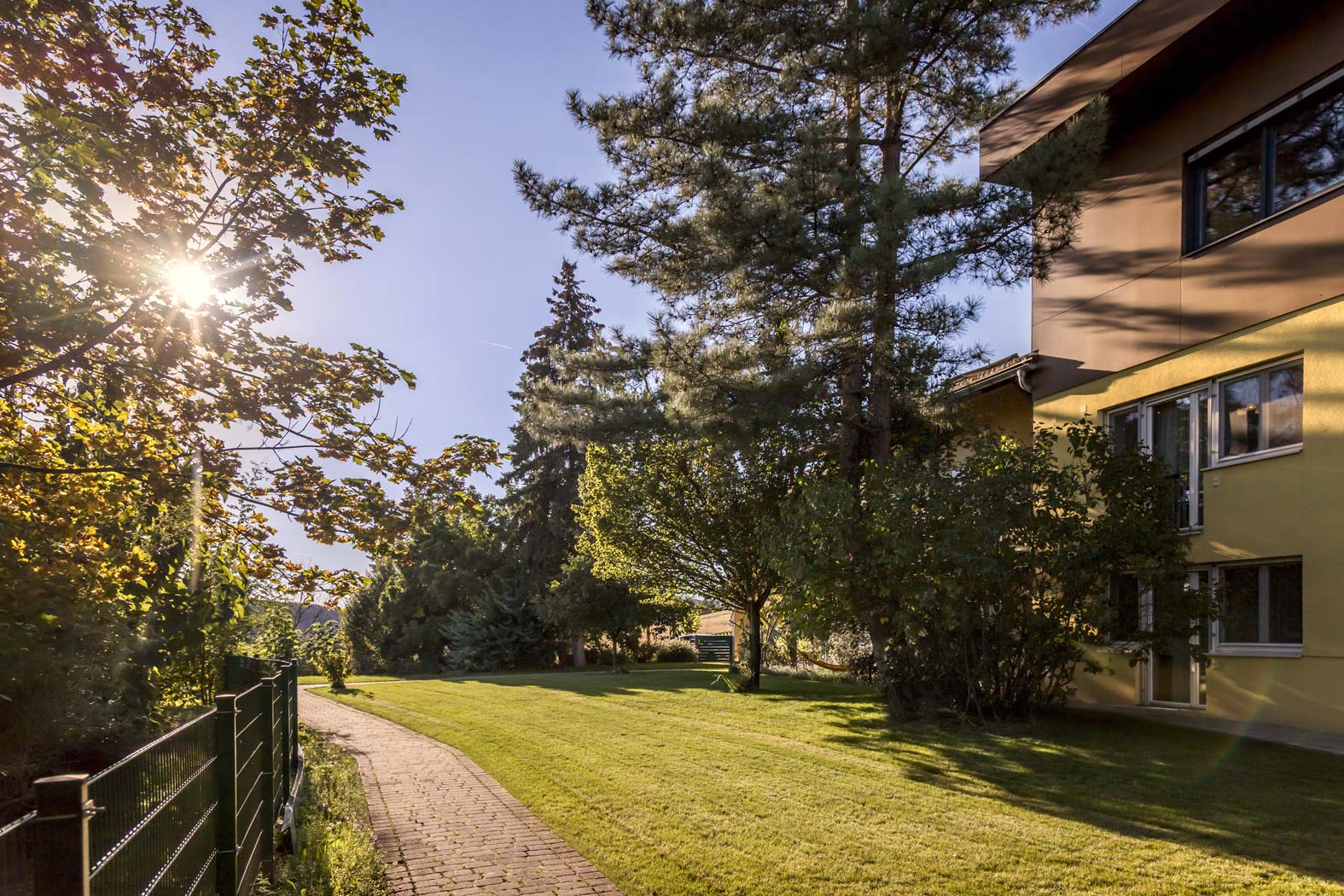 Pflegeheim Deutsch in Paldau bei Feldbach in der Südoststeiermark: Qualität in der Pflege, Ihr Seniorenheim, Altenheim, Altenpflege